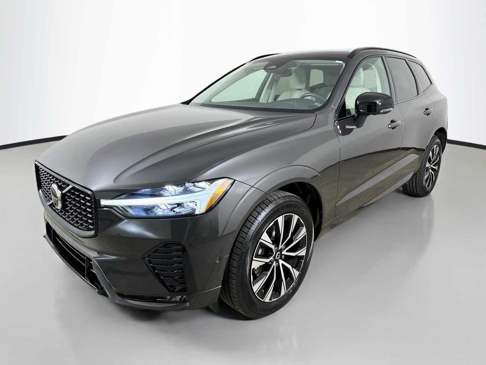 Used 2024 Volvo XC60 B5 Plus w/ Protection Package