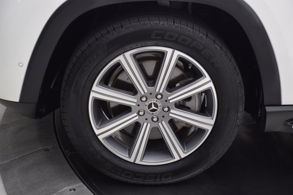 Certified 2022 Mercedes-Benz GLS 450 4MATIC image 11