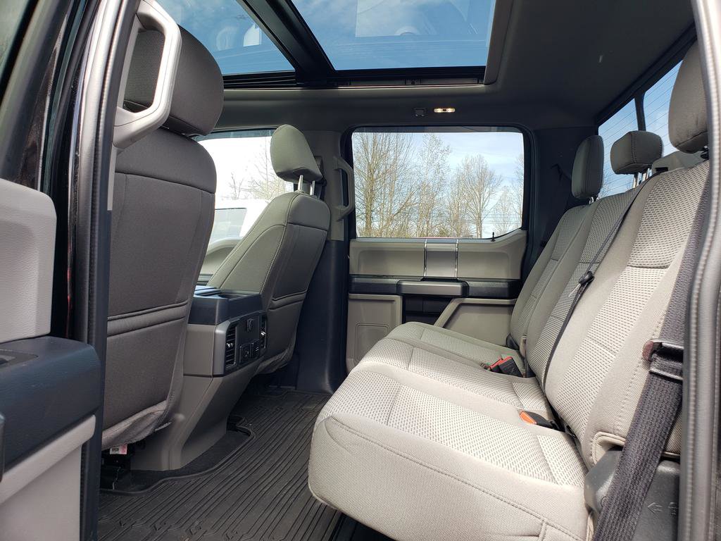 Used 2022 Ford F250 XLT w/ XLT Premium Package AWD/4WD image 12