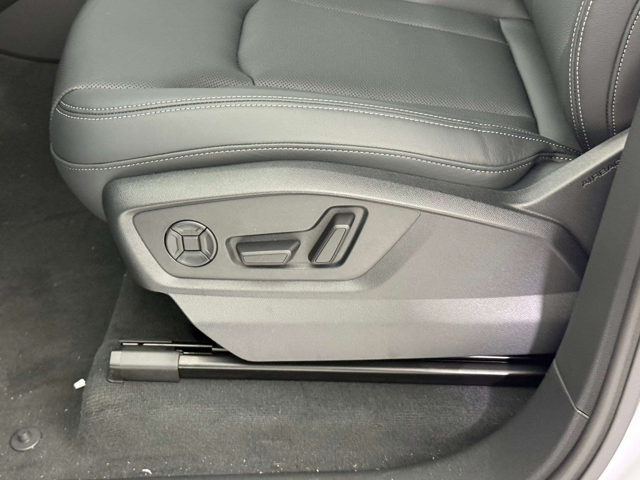 New 2026 Audi Q7 Premium Plus AWD/4WD image 14