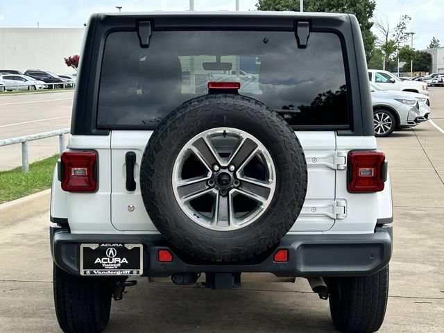 Used 2018 Jeep Wrangler Unlimited Sahara AWD/4WD image 5