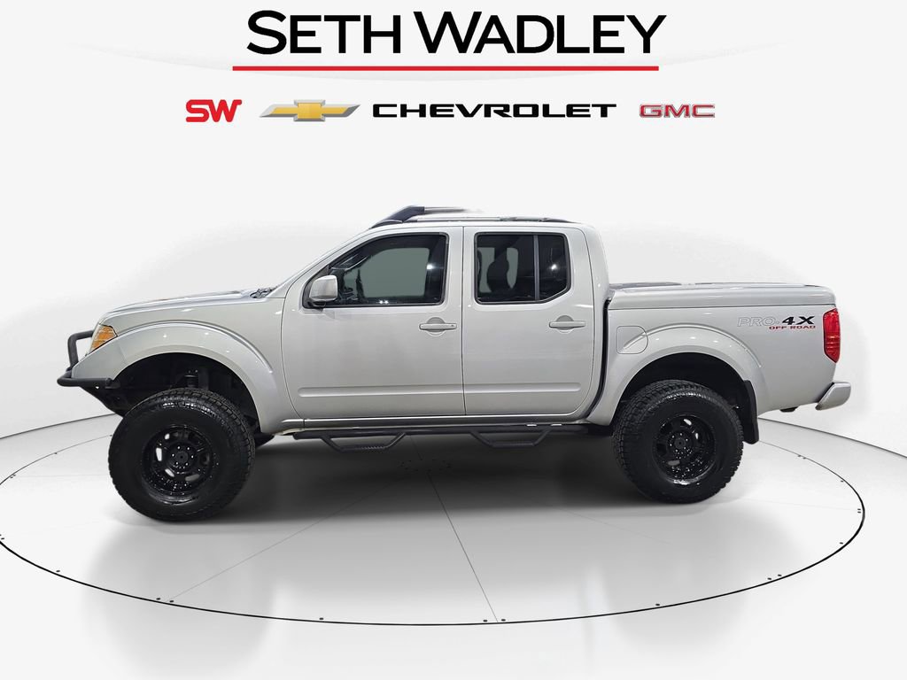 Used 2011 Nissan Frontier PRO-4X w/ Pro-4x Luxury Pkg image 4