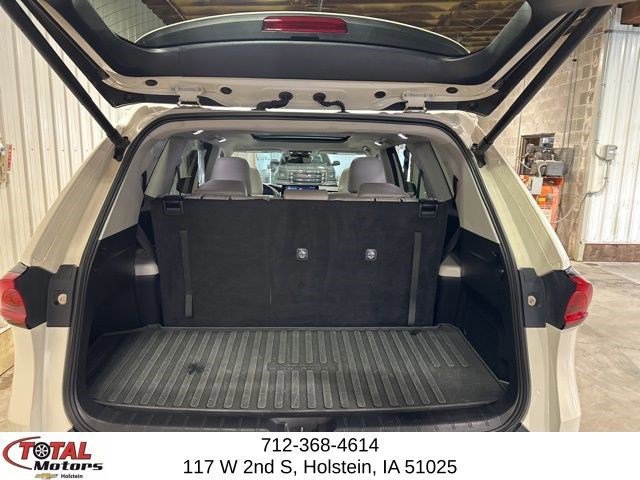 Used 2024 Toyota Grand Highlander AWD image 27