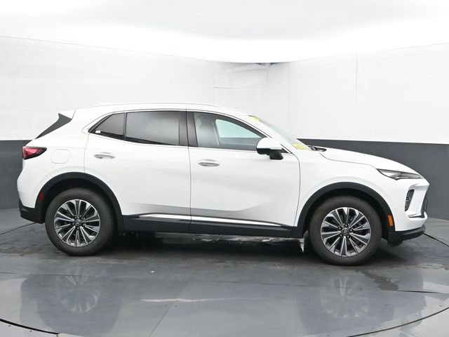 Used 2024 Buick Envision Preferred AWD/4WD image 12