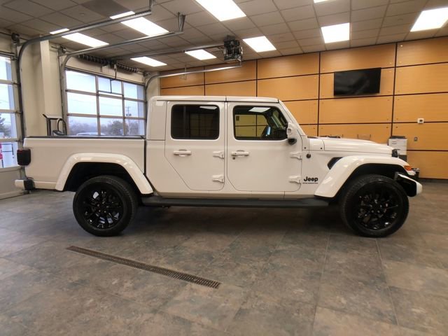 Used 2023 Jeep Gladiator Overland image 8