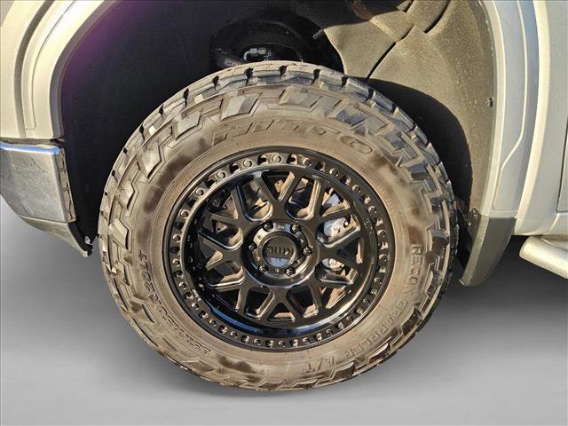 Used 2021 GMC Sierra 1500 SLT w/ X31 Off-Road Package image 21