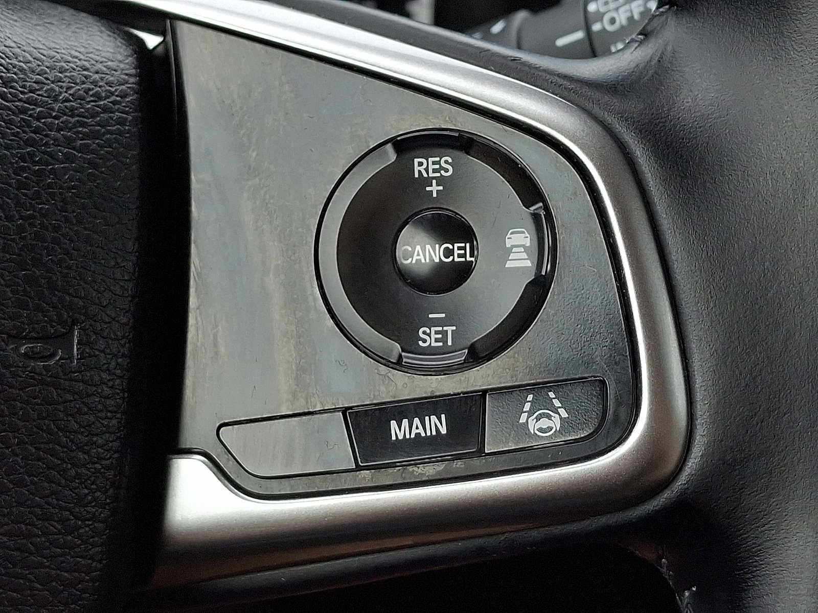 Used 2018 Honda CR-V EX-L image 17