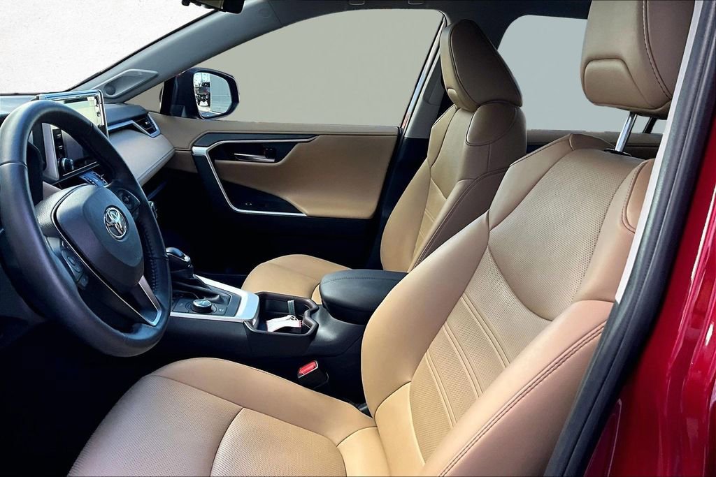 Certified 2021 Toyota RAV4 Limited image 20