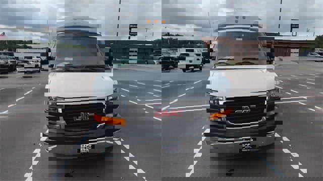 New 2025 GMC Savana 3500 w/ Power Convenience Package image 3
