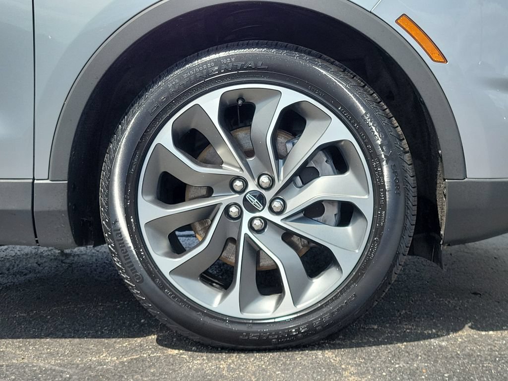 Certified 2023 Lincoln Nautilus Reserve w/ Class II Trailer Tow Package AWD/4WD image 9