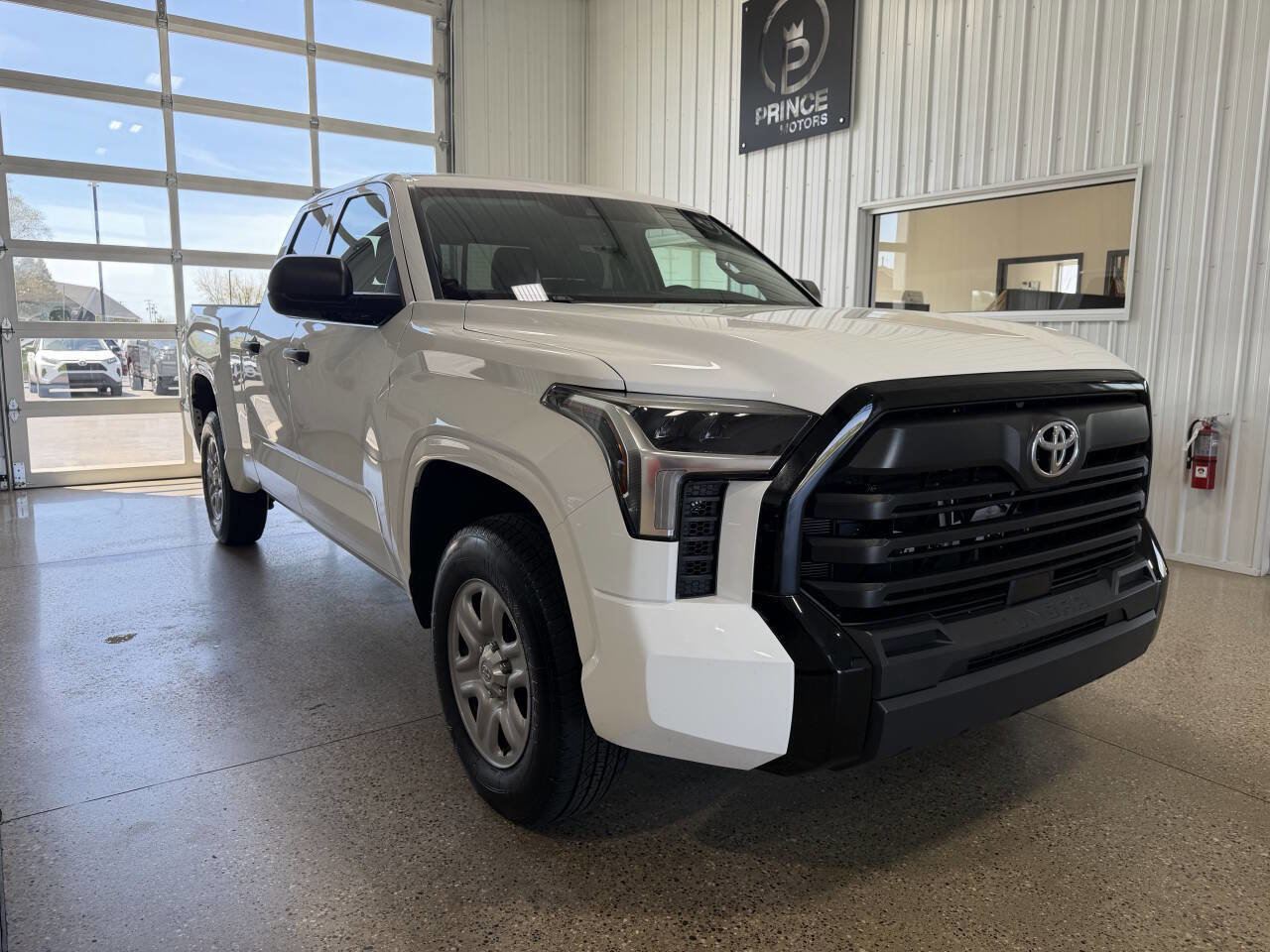 Used 2022 Toyota Tundra SR w/ SR Tow Package AWD/4WD image 6