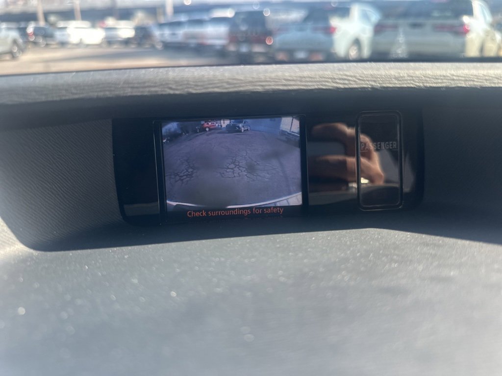 Used 2012 Toyota Sienna image 29