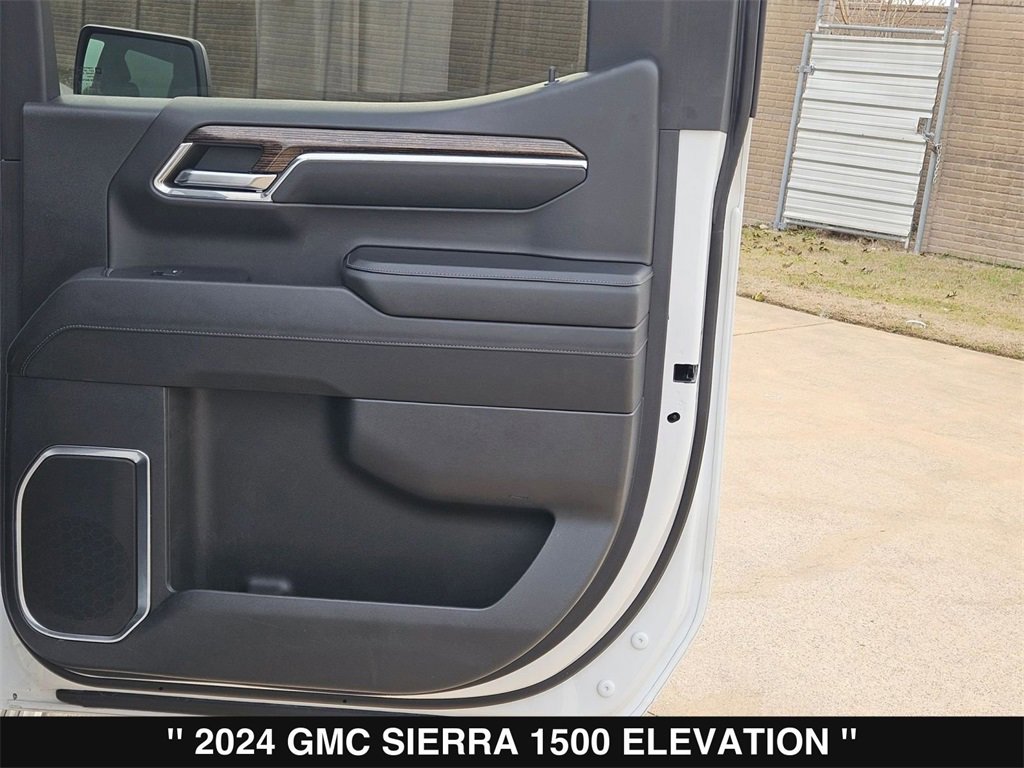 Used 2024 GMC Sierra 1500 Elevation w/ LPO, Elevation Black Package image 28