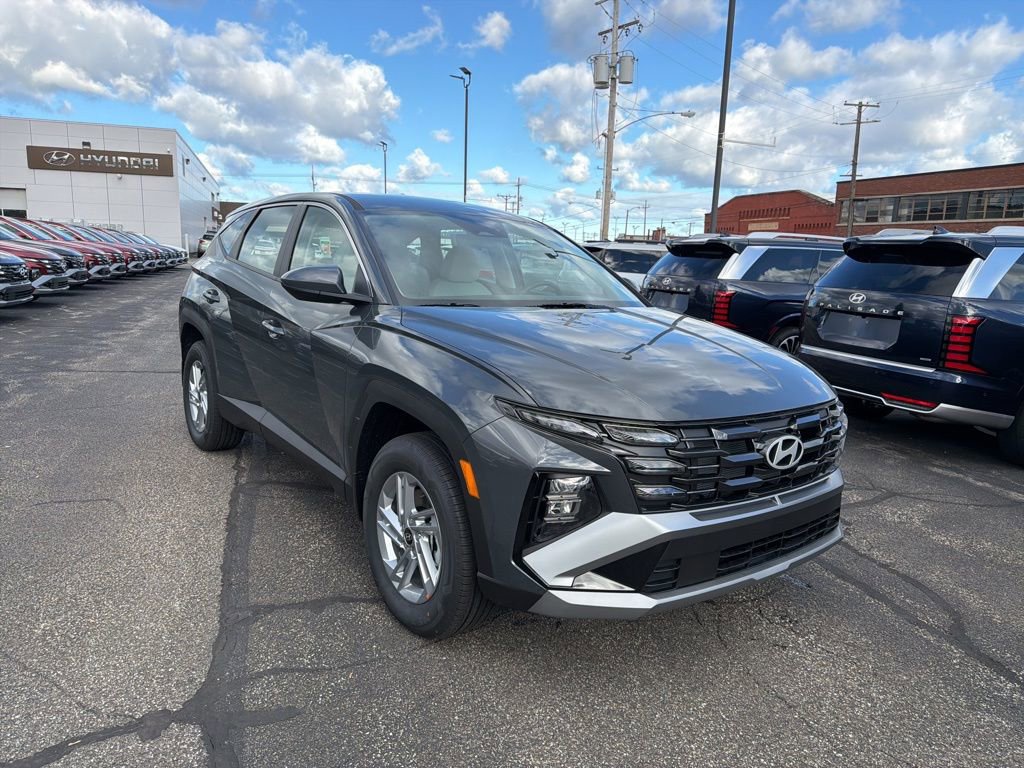 New 2026 Hyundai Tucson SE