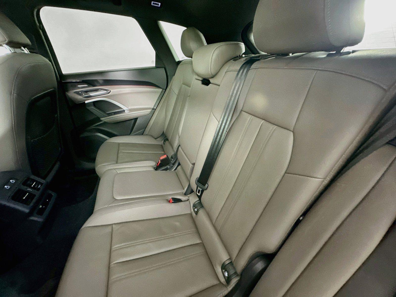 Certified 2025 Audi Q5 Premium w/ Premium Plus AWD/4WD image 34