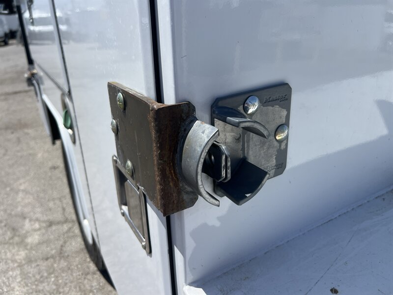 Used 2023 Ford F550 Luxury RWD image 33