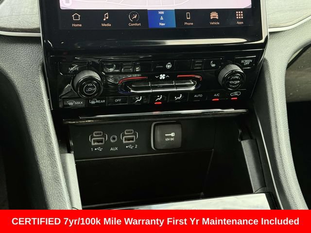 Used 2023 Jeep Grand Cherokee Limited AWD/4WD image 20