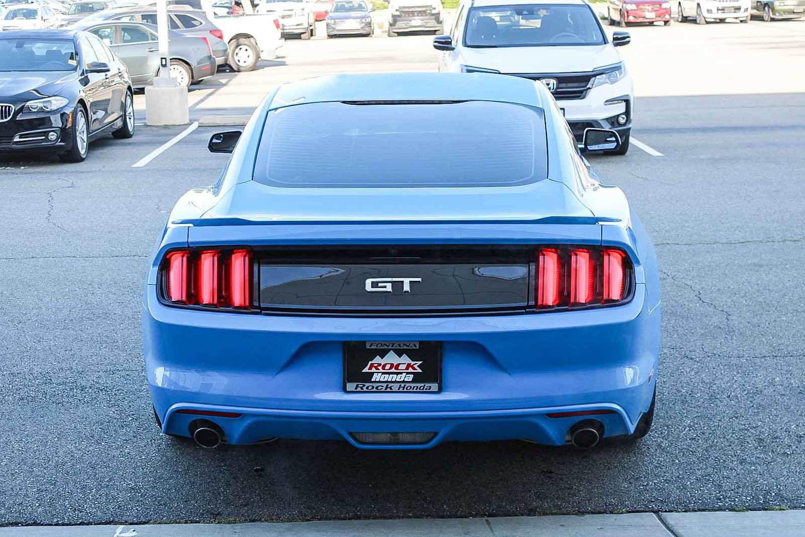 Used 2017 Ford Mustang GT RWD image 7