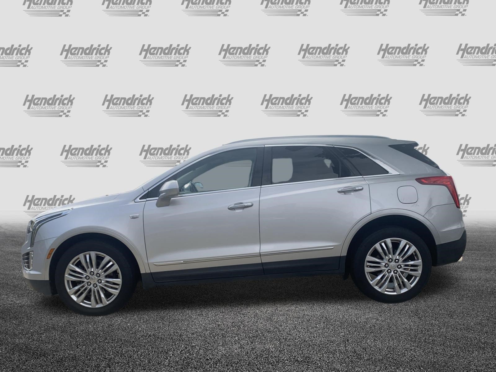 Used 2018 Cadillac XT5 Premium Luxury FWD image 7