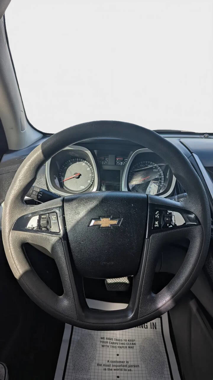 Used 2015 Chevrolet Equinox LS image 9