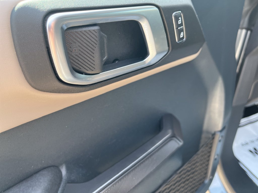 Used 2024 Ford Bronco Wildtrak AWD/4WD image 10