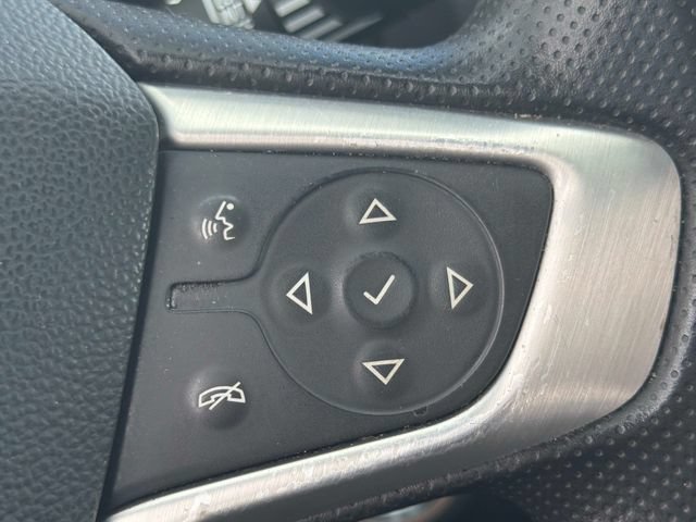 Used 2024 GMC Terrain SLE FWD image 21