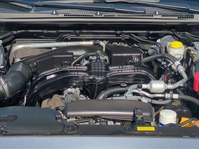 Used 2025 Subaru Crosstrek 2.0i Premium image 21