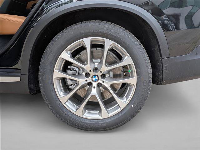 Used 2026 BMW X5 xDrive50e AWD/4WD image 10