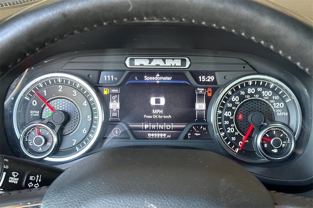 Used 2024 RAM 1500 Laramie image 24