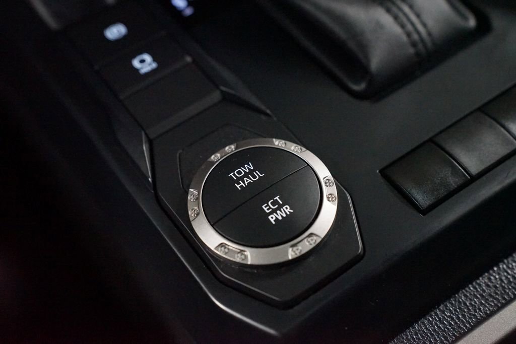 Certified 2024 Toyota Tacoma SR5 image 24