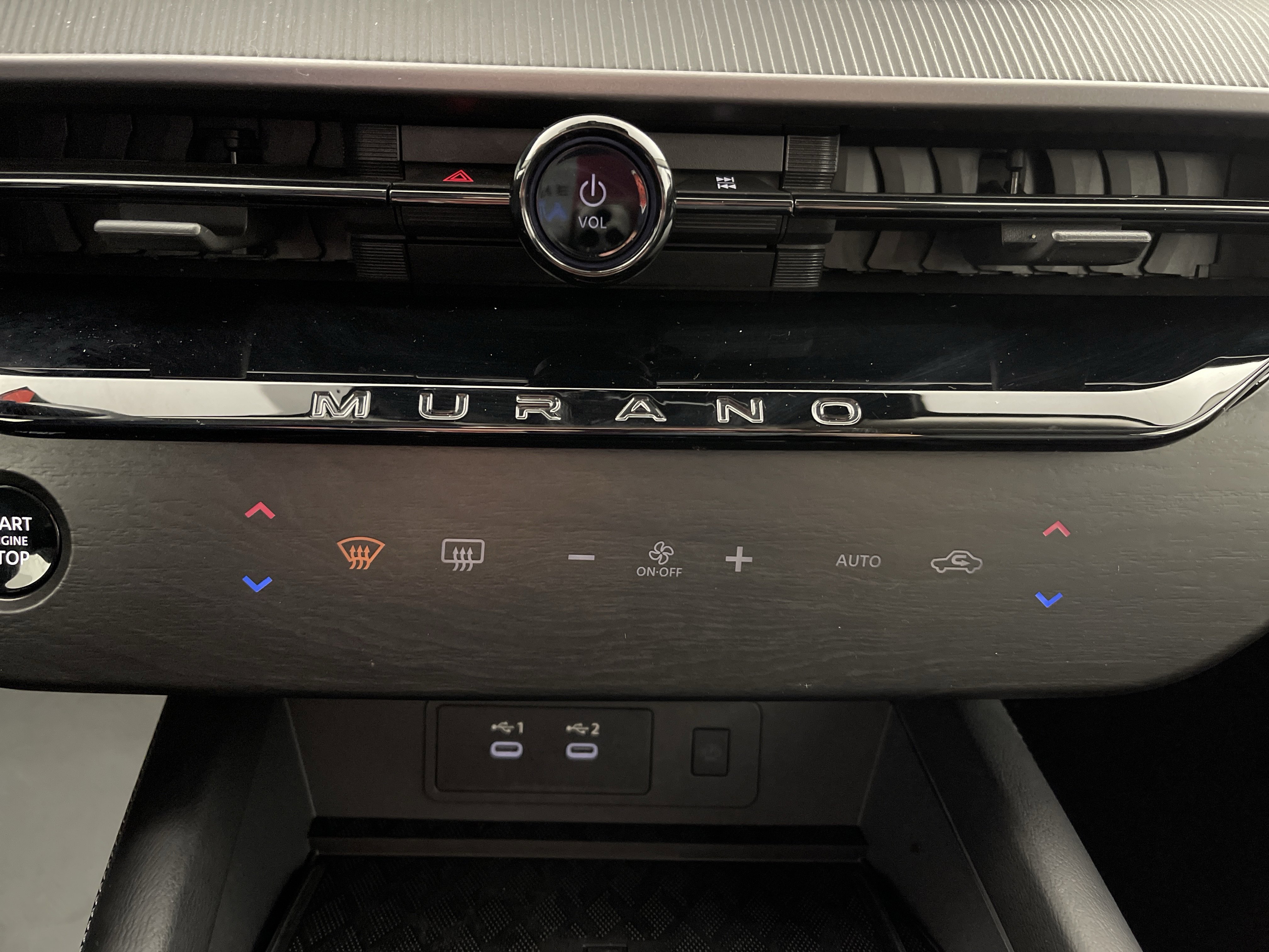 Used 2025 Nissan Murano SV image 23