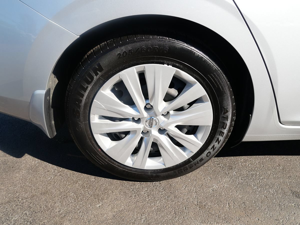 Used 2020 Nissan Sentra S FWD image 35