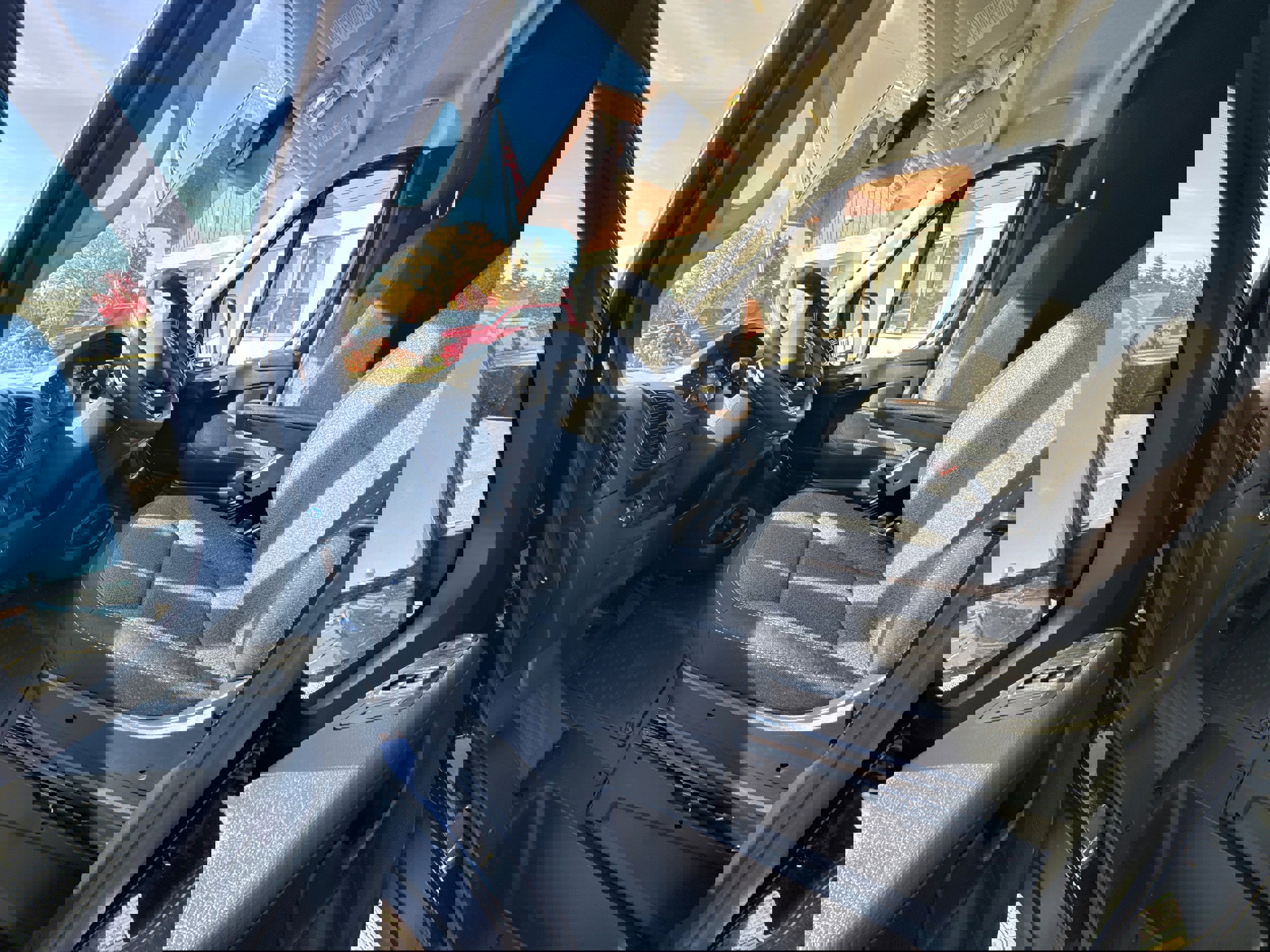 New 2025 RAM ProMaster 3500 w/ Power Group image 8