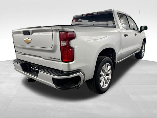Used 2021 Chevrolet Silverado 1500 Custom w/ Safety Confidence Package image 9