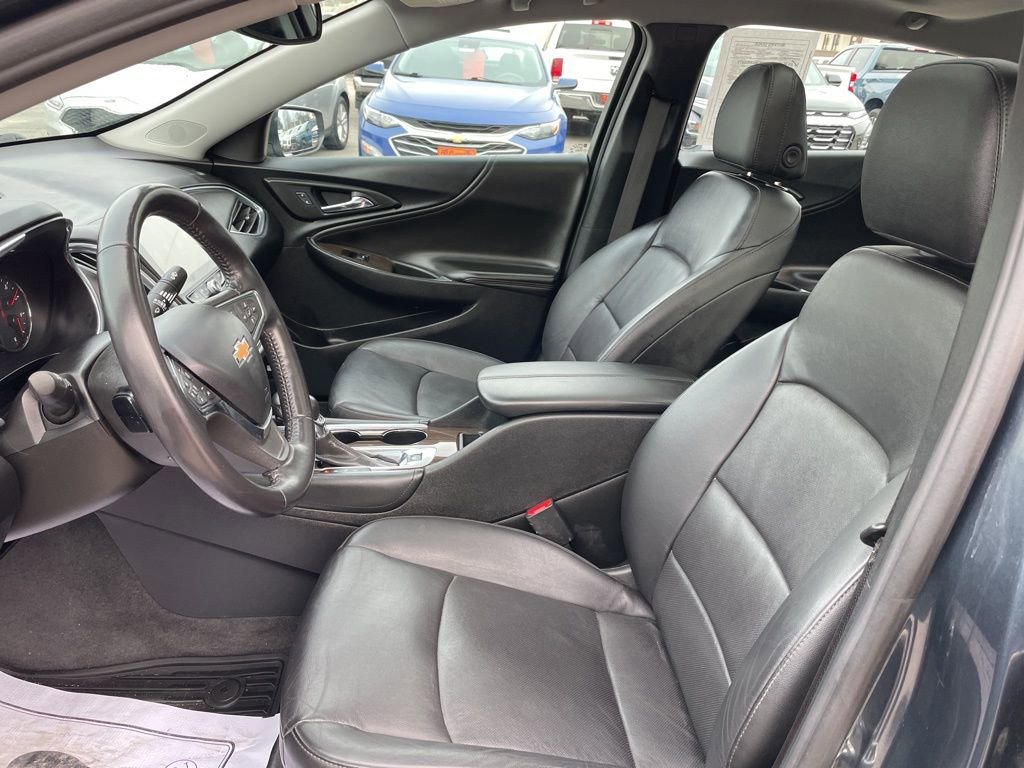Used 2021 Chevrolet Malibu Premier image 4