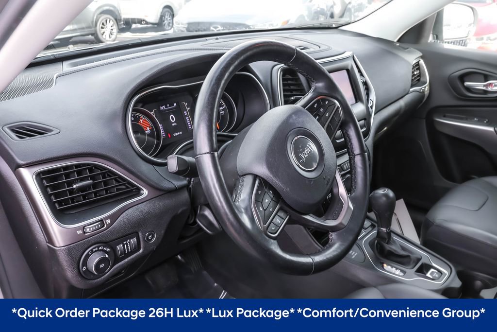 Used 2020 Jeep Cherokee Latitude Lux w/ Comfort/Convenience Group image 5