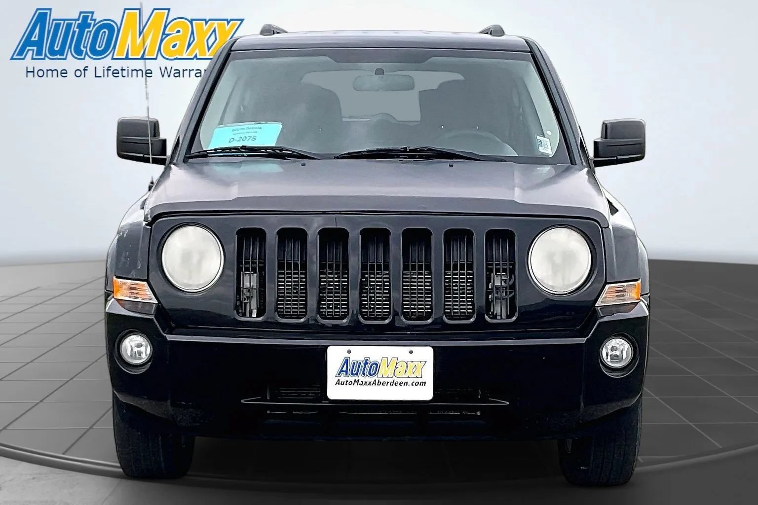 Used 2010 Jeep Patriot Sport w/ Tire & Wheel Group AWD/4WD image 2