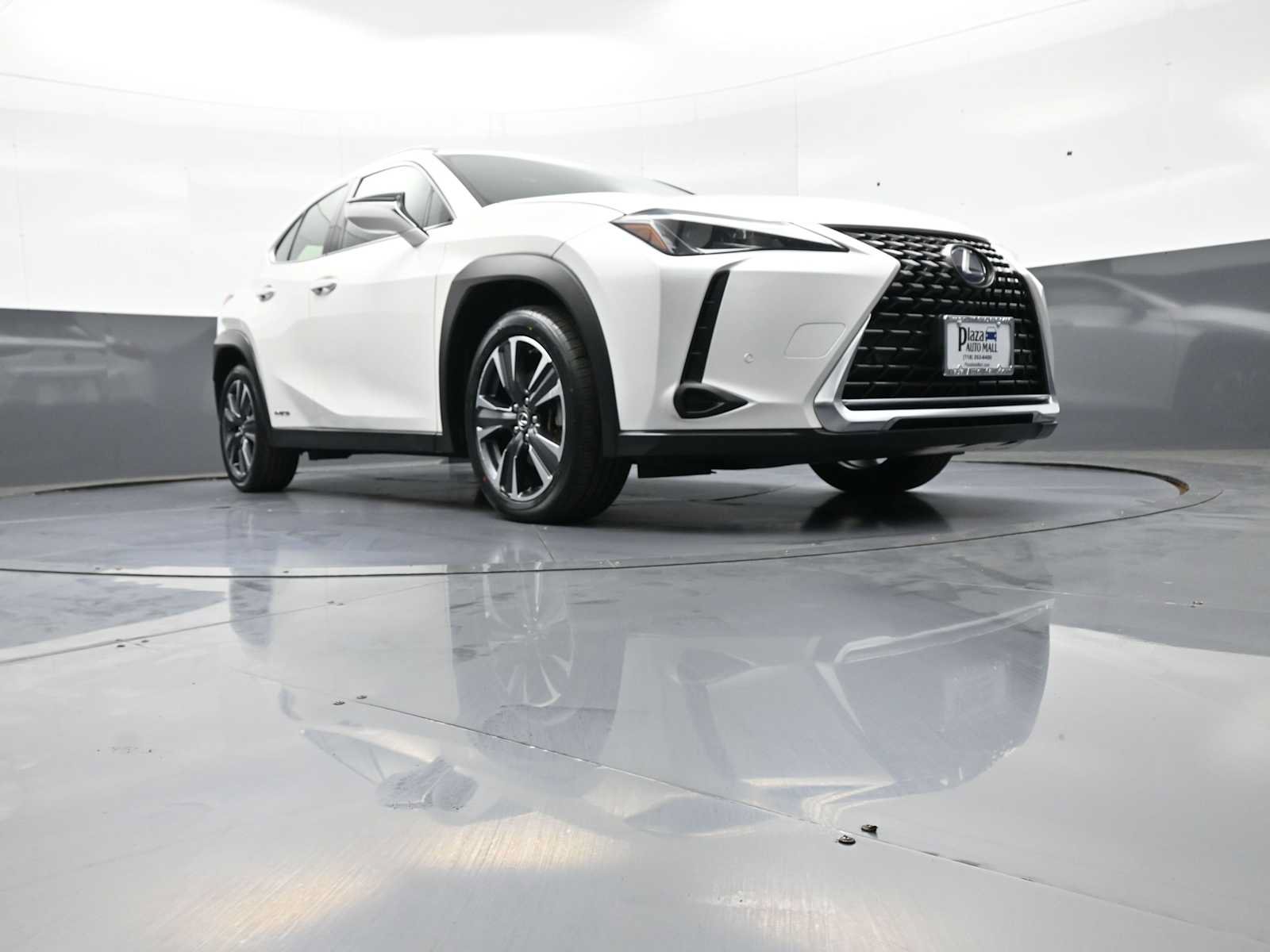 Used 2021 Lexus UX 250h w/ Premium Package AWD/4WD image 29