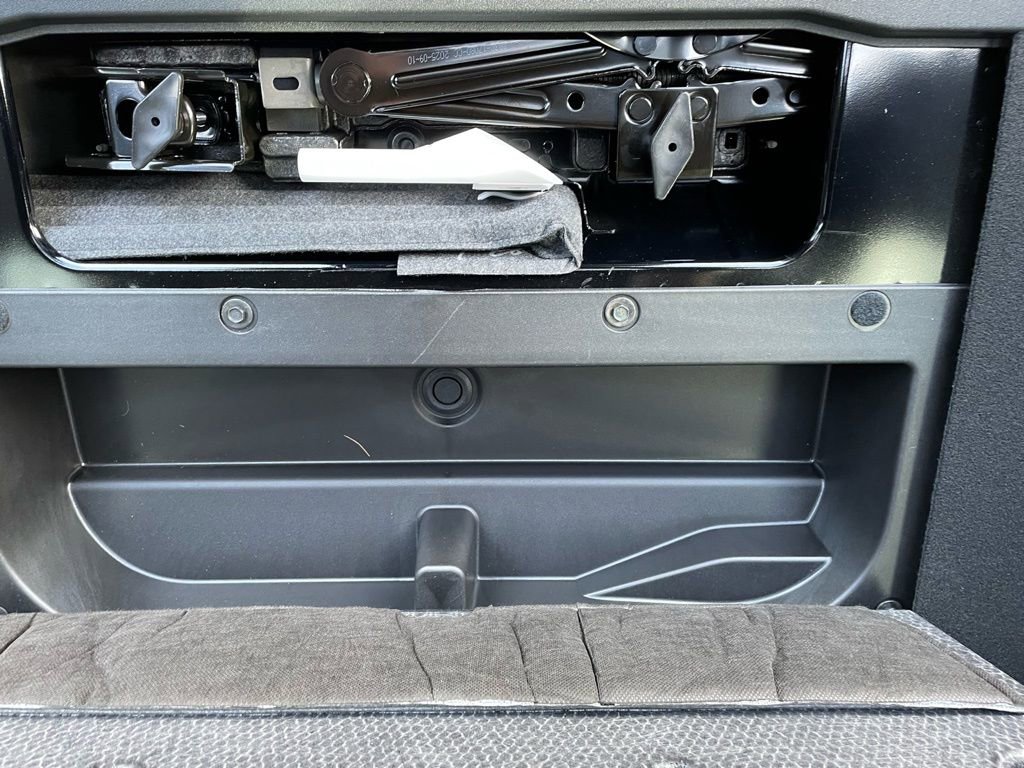 New 2025 Ford Bronco Outer Banks w/ Sasquatch Package image 26