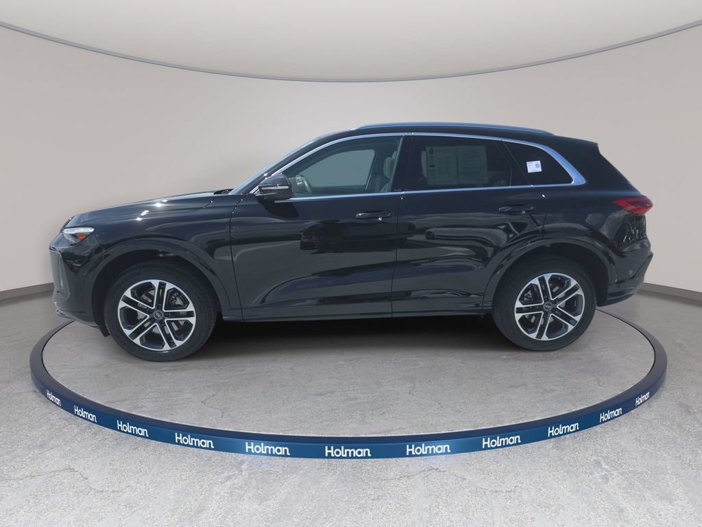 Certified 2025 Audi Q5 Premium w/ Premium Plus AWD/4WD image 8