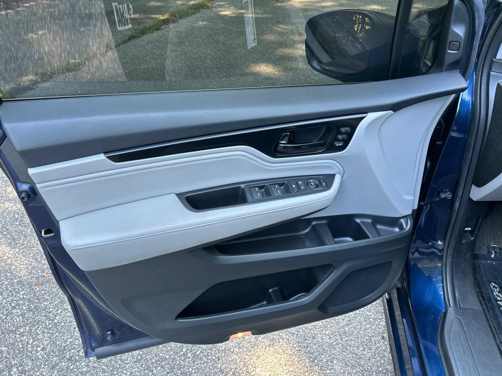 Used 2022 Honda Odyssey Touring image 13