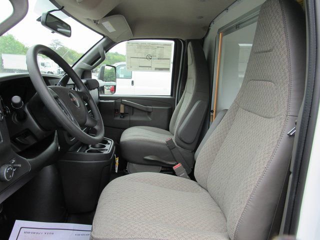 New 2025 GMC Savana 3500 w/ Power Convenience Package image 10