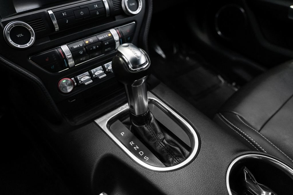 Used 2018 Ford Mustang GT Premium RWD image 21