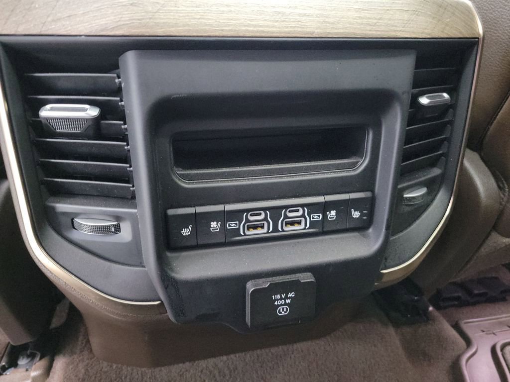 Used 2025 RAM 1500 Limited AWD/4WD image 33