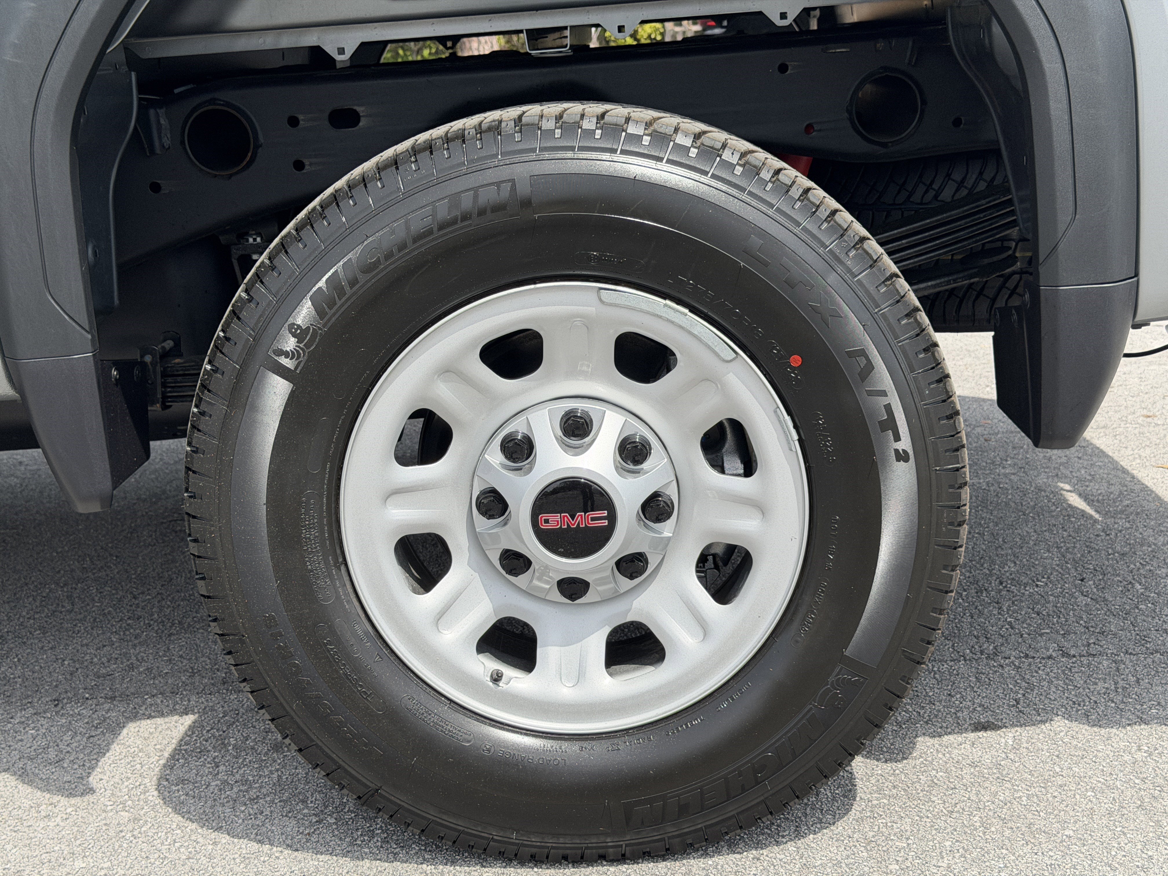 New 2026 GMC Sierra 2500 Pro image 10