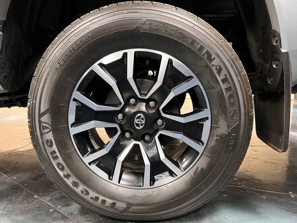 Used 2023 Toyota Tacoma TRD Sport image 22