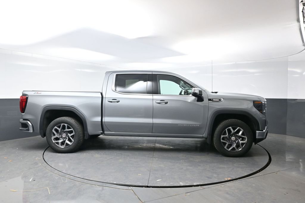 New 2026 GMC Sierra 1500 SLE w/ X31 Off-Road Package image 2