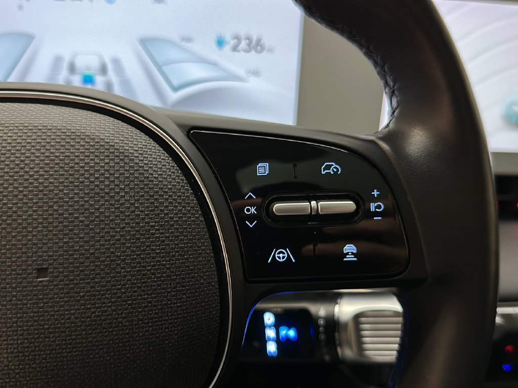 Certified 2024 Hyundai Ioniq 5 Limited AWD/4WD image 26