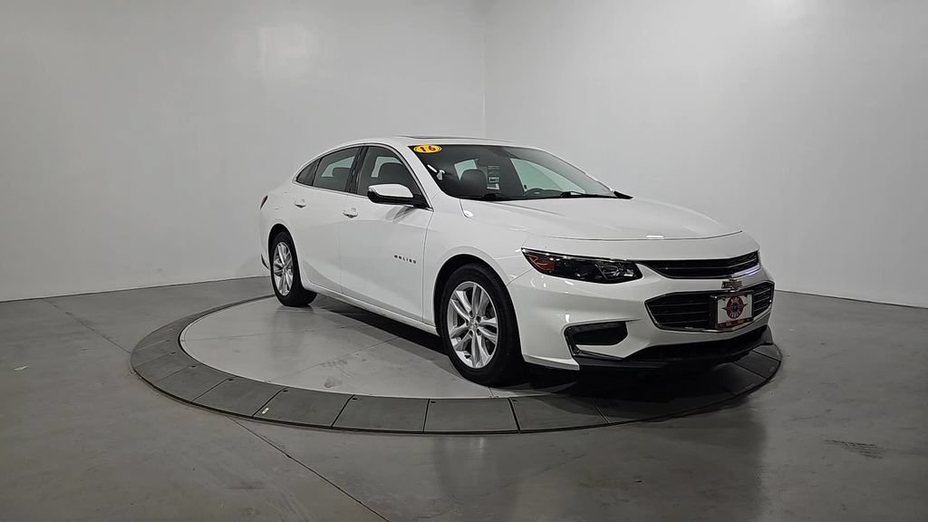Used 2016 Chevrolet Malibu LT FWD image 8