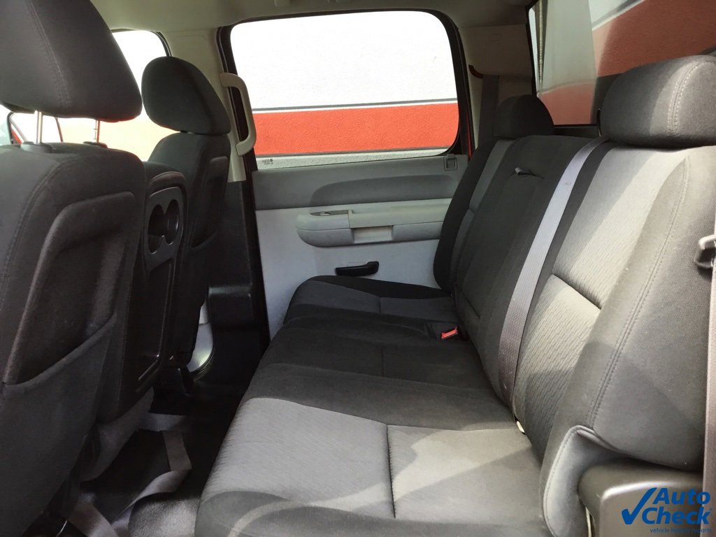 Used 2013 Chevrolet Silverado 3500 W/T w/ Snow Plow Prep Package image 32